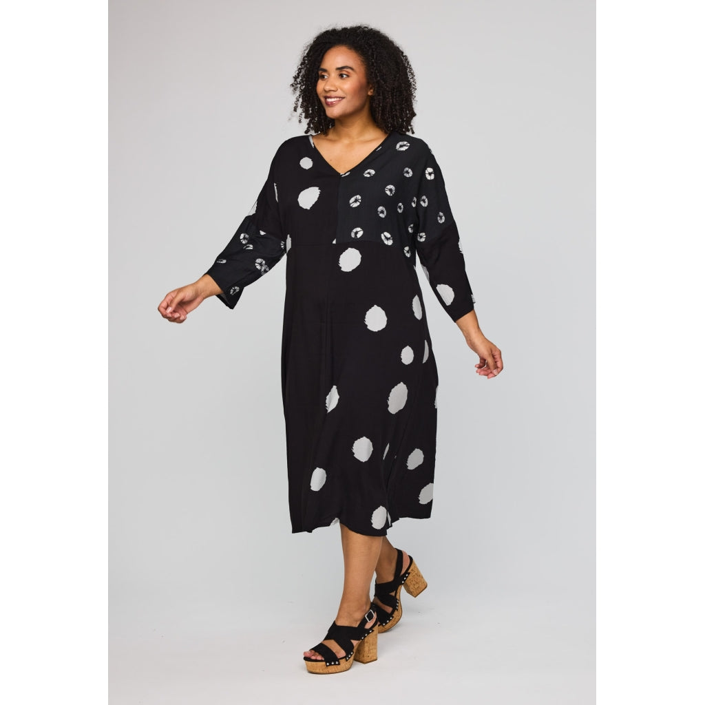Studio SCara Dress Tunic Black with dots