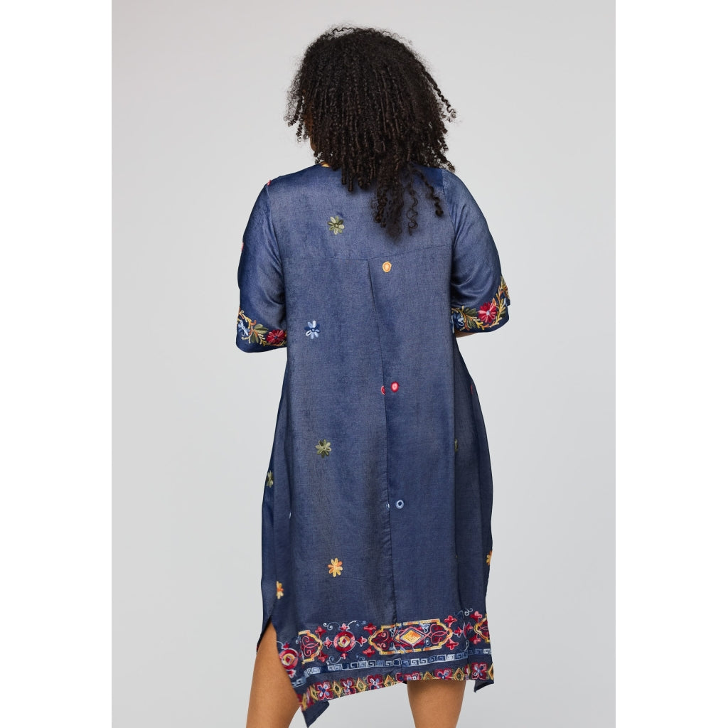 Studio SNoella Dress Dress Blue denim with red embroidery