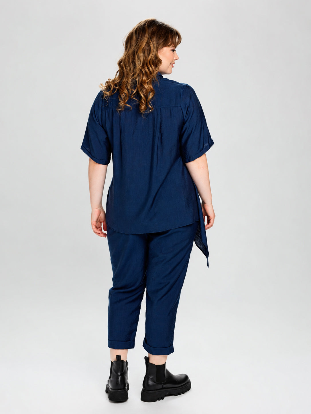 Studio SOda Shirt with knot Shirt Blue