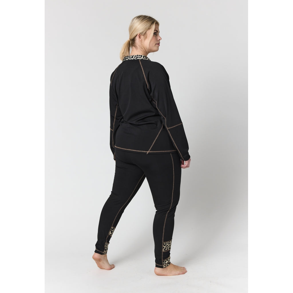 Studio SActive wear Jacket Jacket Black with leo print