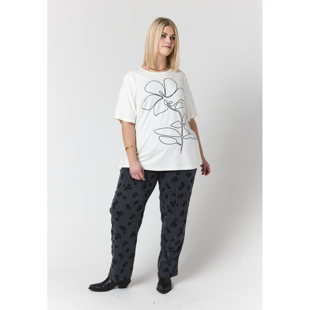 Studio SBella T-Shirt with print T-Shirt White with Black