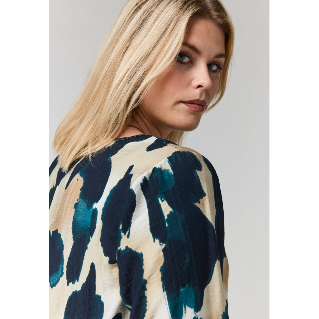 Studio SBerit Blouse Blouse Sand with black petrol clouds