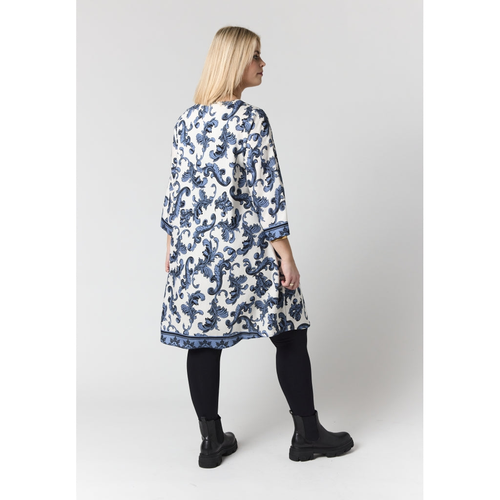 Studio SBirgitte Dress Dress White with blue black board fabric