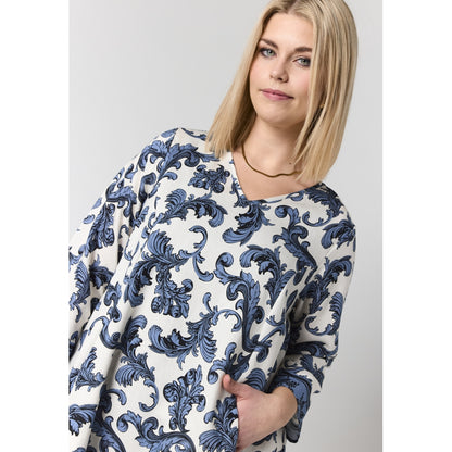 Studio SBirgitte Dress Dress White with blue black board fabric