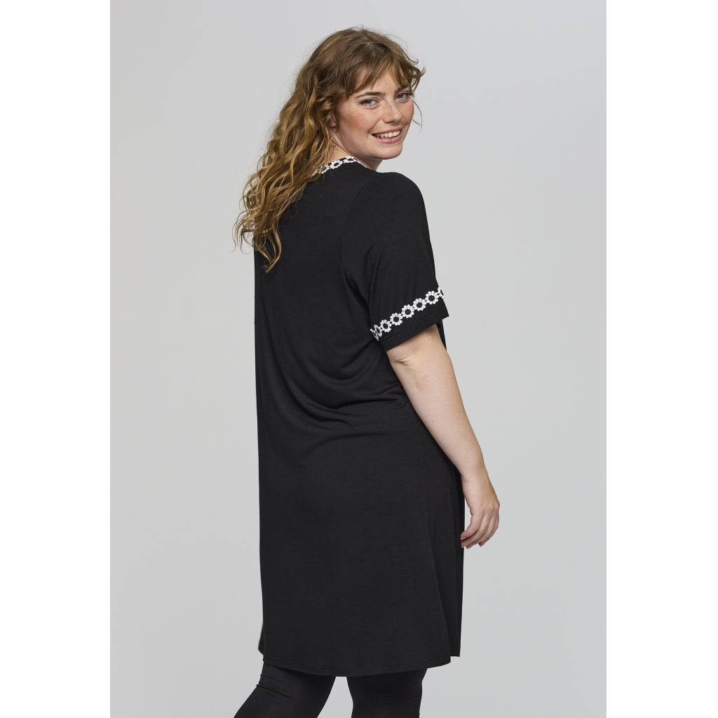 Studio SBlair Dress Dress black with white flowers