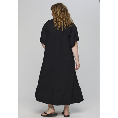 Studio SBonnie Dress Dress Black with small flowers all colors