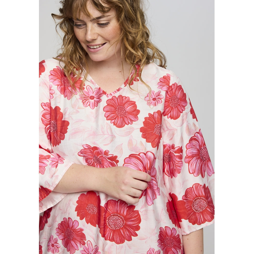 Studio SCamilla Tunic Tunic White with Red Flower