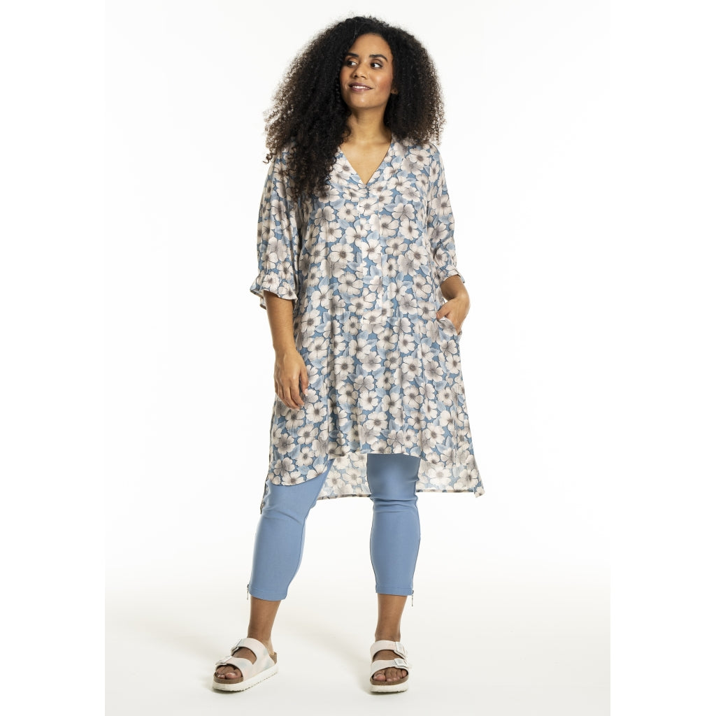 Studio SElma Tunic Tunic Blue/Sand flowers
