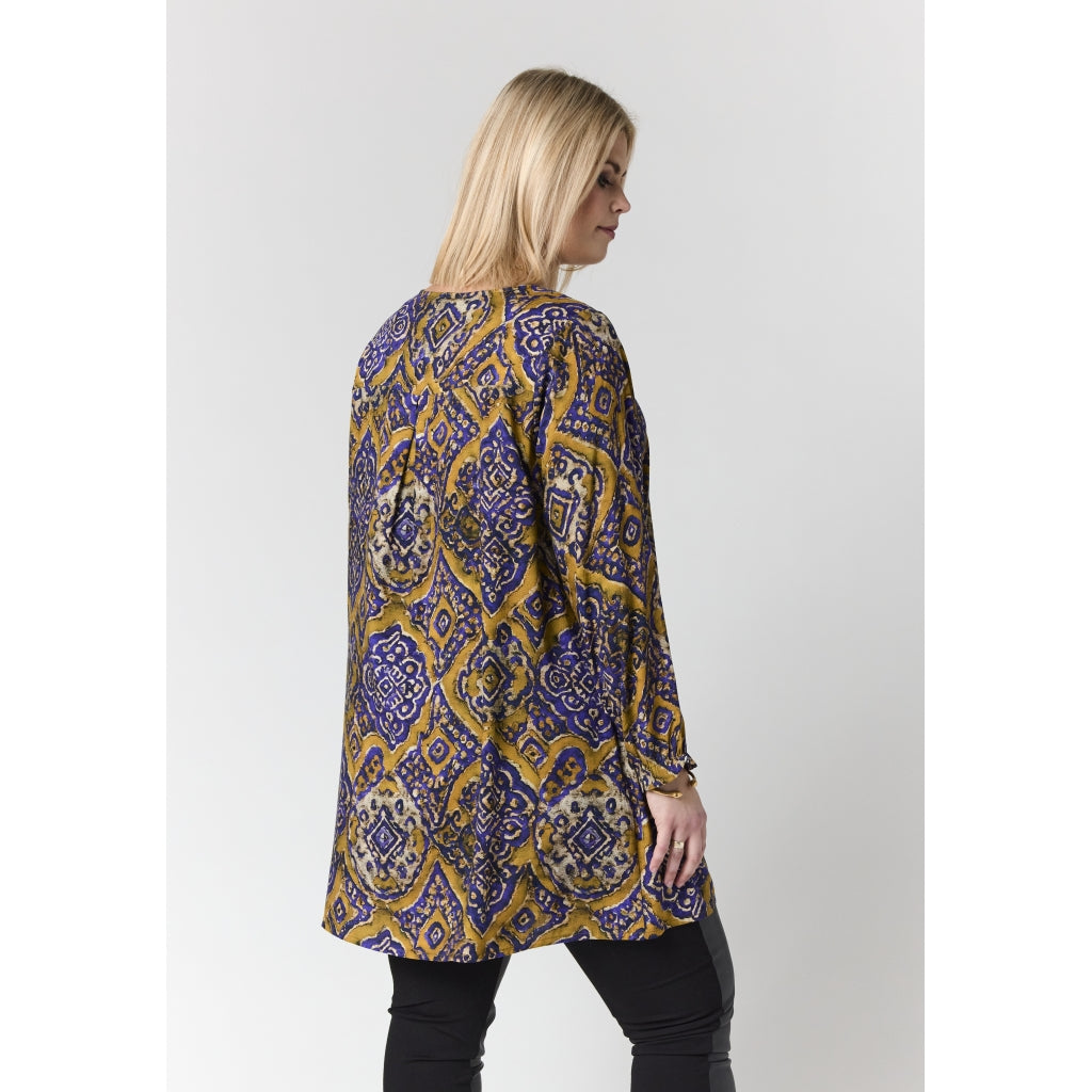 Studio SElsine Tunic Tunic Purple Printed