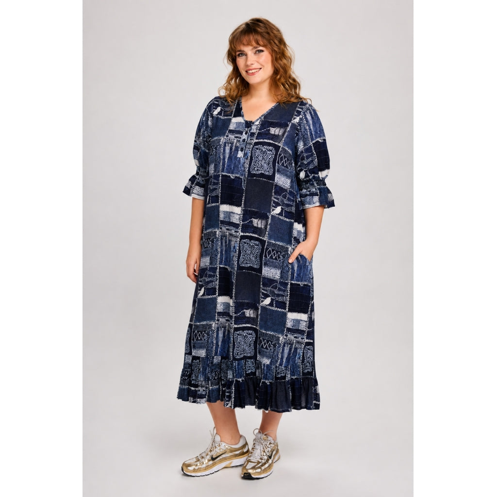 Studio SGena Dress Dress Blue mix pattern