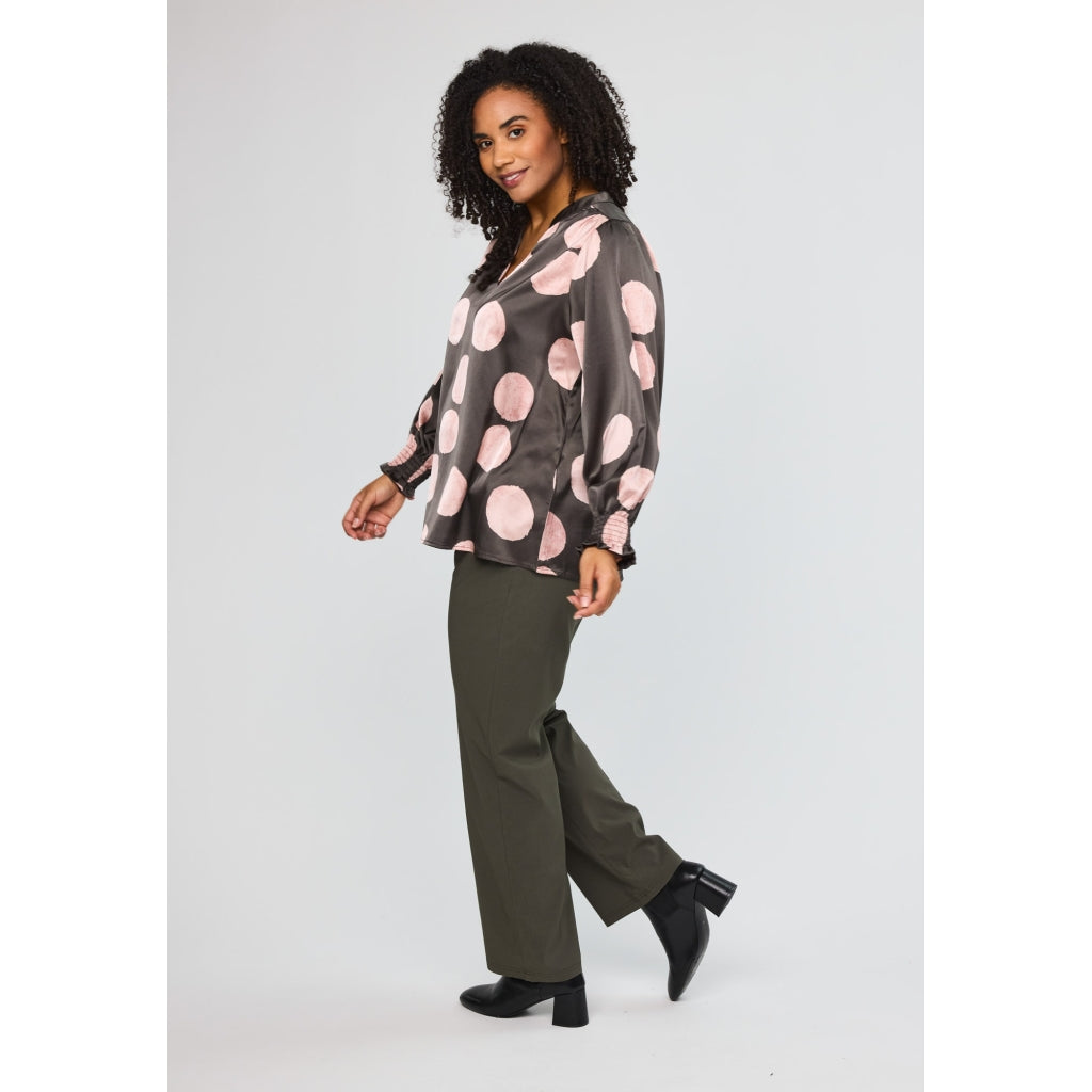Studio SHannah Shirt Shirt Black with rose large dot