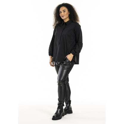 Studio SHasel Fake leather pants Pants Black