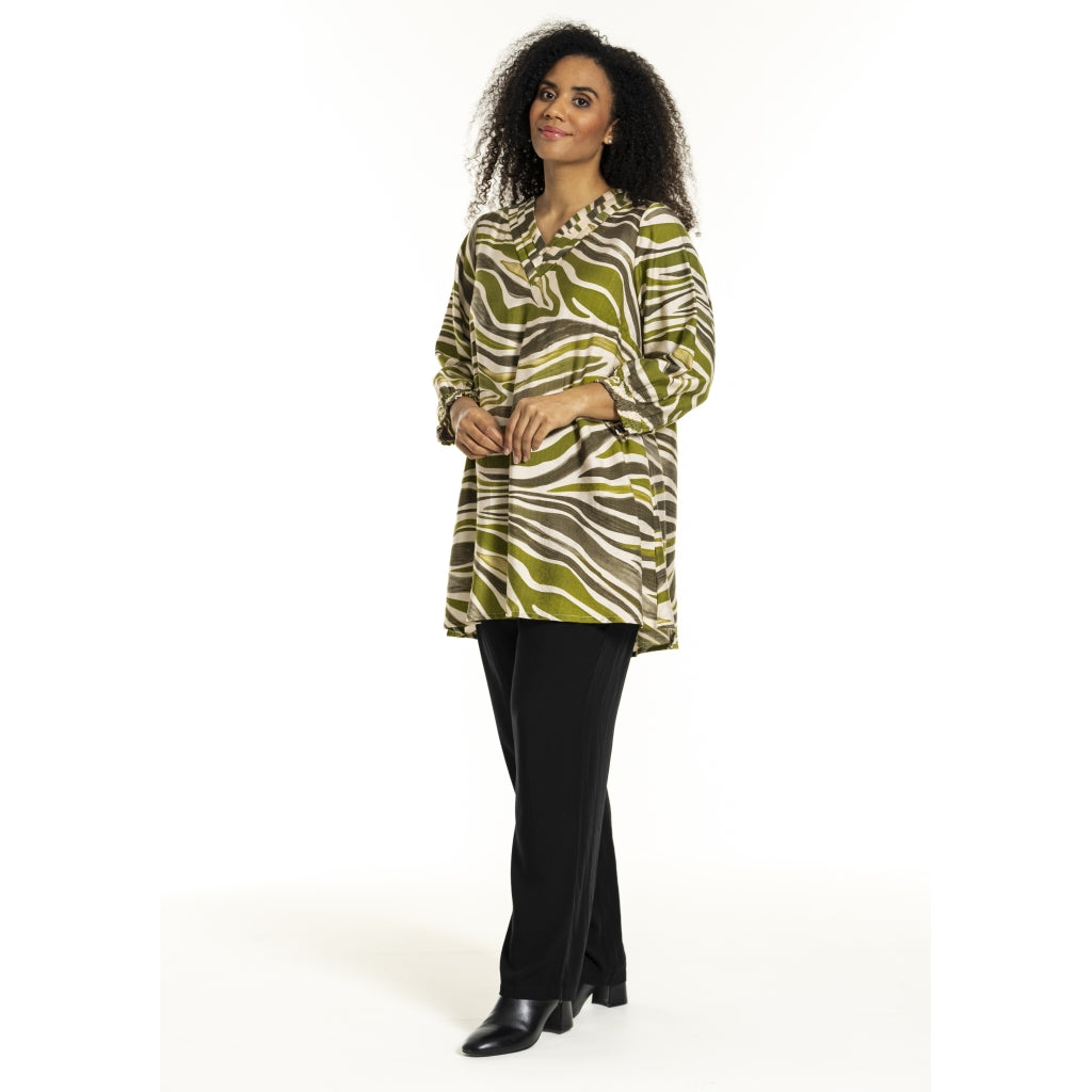 Studio SIlsa Tunic Tunic Offwhite with green pattern