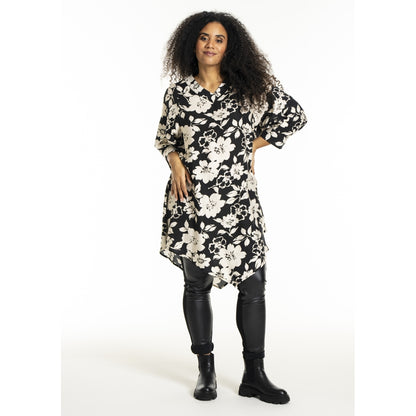Studio SJuline Tunic Tunic Black with offwhite flower