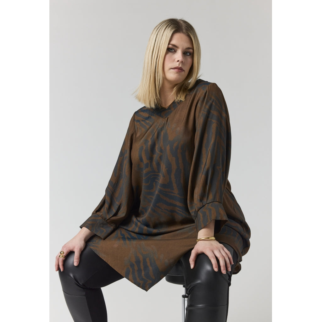 Studio SJuline Tunic Tunic Multi color print