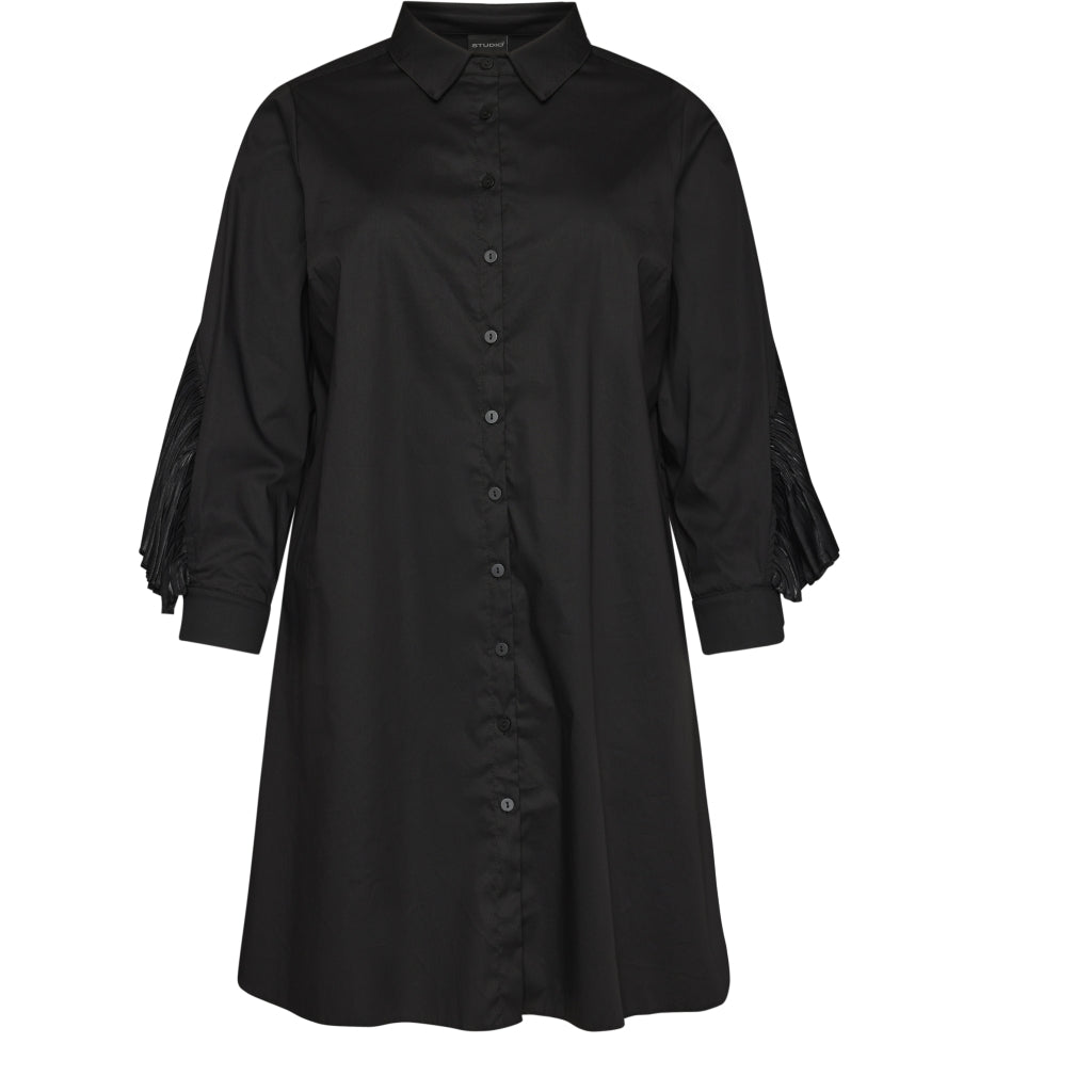 Studio SLiva-Marie Dress with plisse Dress Black