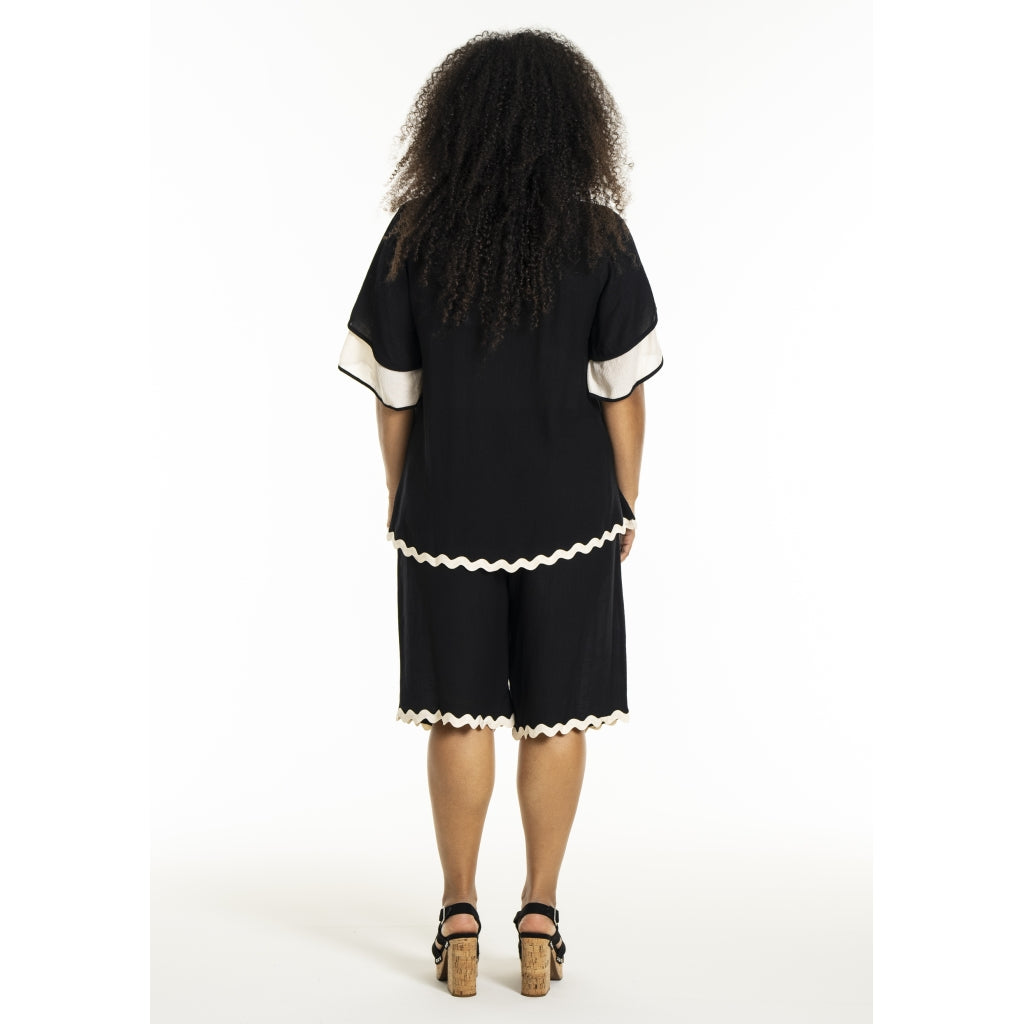 Studio SLone Blouse Blouse Black + Offwhite