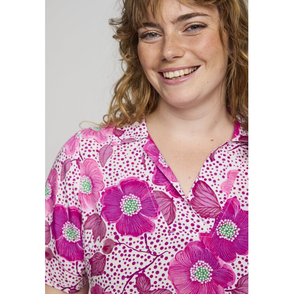 Studio SLonny Blouse Blouse White with pink flowers