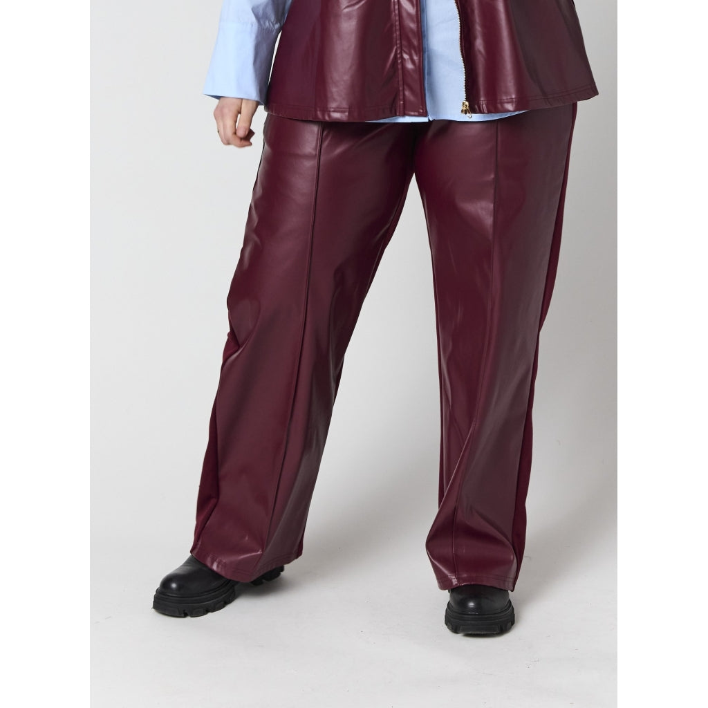 Studio SNovalie Trousers Trousers Bordeaux