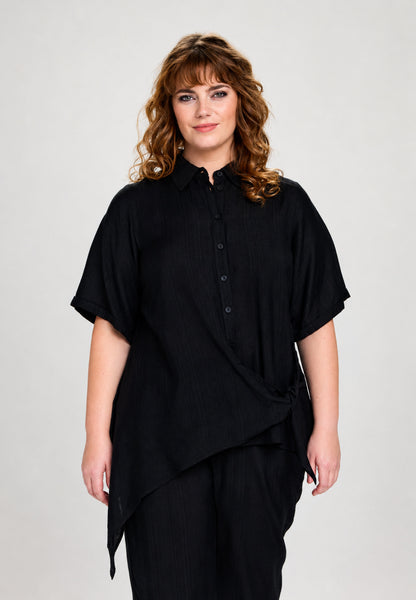 Studio SOda Shirt with knot Shirt Black