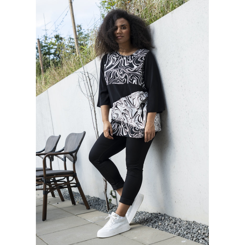 Studio SSophie Tunic Tunic Black with white zebra