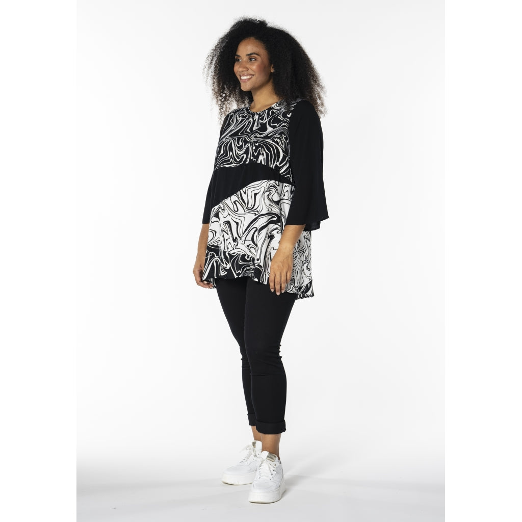 Studio SSophie Tunic Tunic Black with white zebra