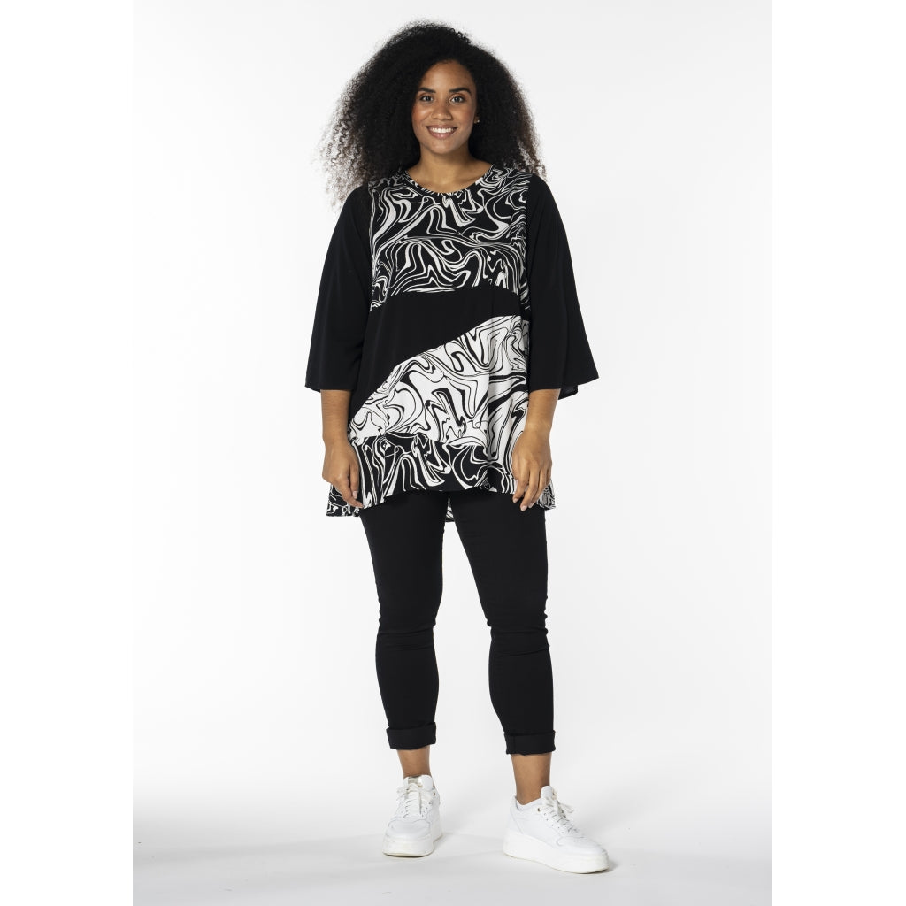 Studio SSophie Tunic Tunic Black with white zebra