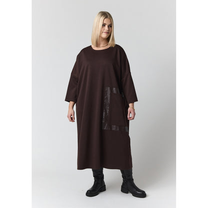 Studio STahlia Dress with leather pocket Dress Brown
